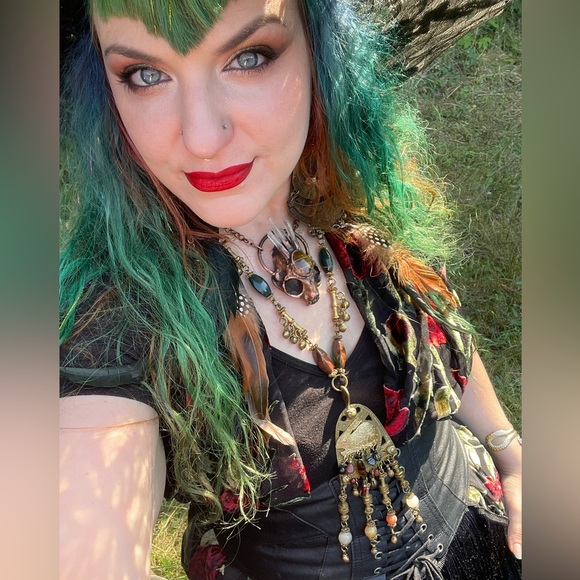 Meet your Posher, Jen - Picture 10 of 16